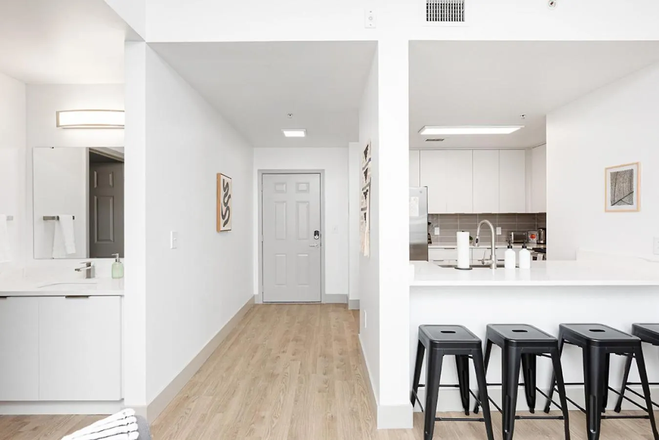 The Panther - Luxury 3Br - Free Parking - Views - Stadium - Gym Charlotte Apartment